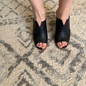 Elegant Black Women's Peep-Toe Shoes